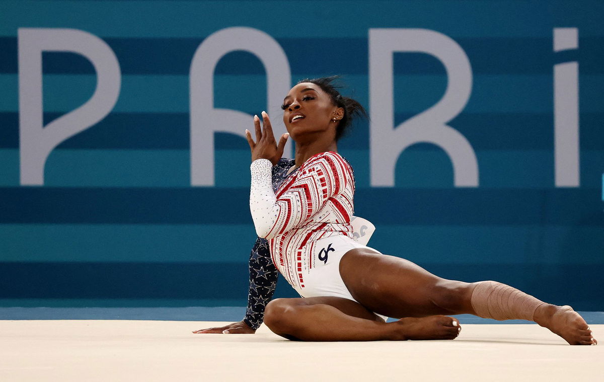 Olympic Moment Of The Day Simone Biles Alone On The Floor Completes