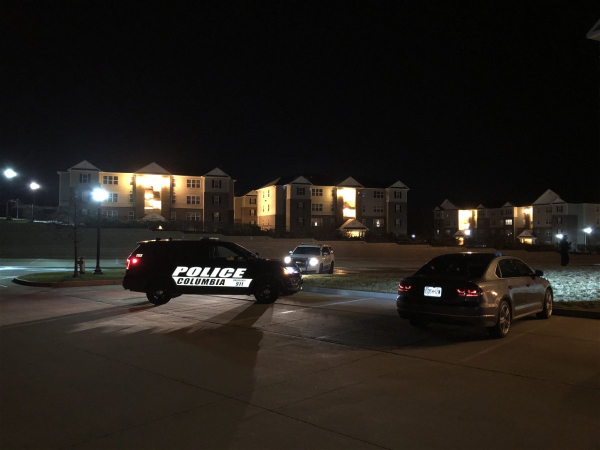 Columbia police officers are searching a south Columbia apartment complex for a burglar Monday night.
