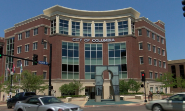 The City of Columbia will look at an agreement for a COVID-19 vaccine education campaign during its meeting Monday night.
