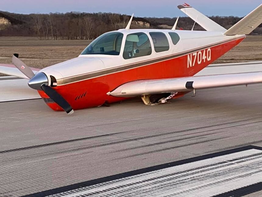 Plane after Jefferson City emergency landing
