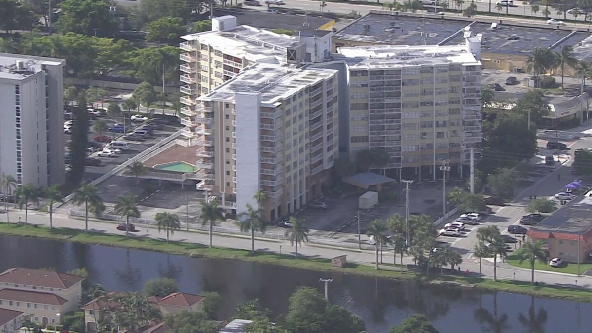 <i>WFOR</i><br/>Nearly three weeks after Crestview Towers in North Miami Beach was evacuated because of concerns about its structural integrity