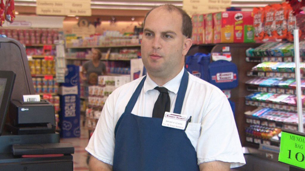 <i>WBZ</i><br/>A veteran was short paying for his grocery bill and without hesitation cashier Briar Poirier took out his wallet and said