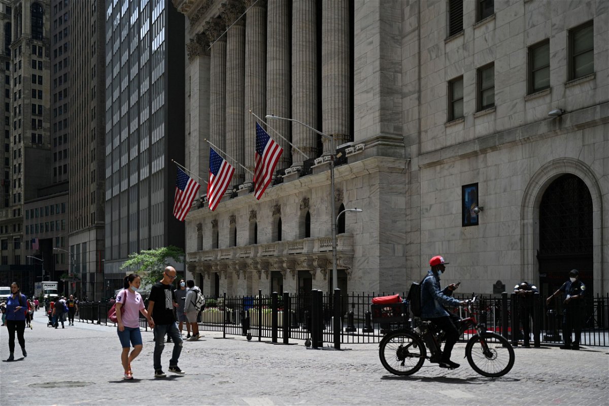 <i>Erik Pendzich/Shutterstock</i><br/>The blue-chip S&P 500 index is on track to end at a record high for the seventh straight day following the strong jobs report.