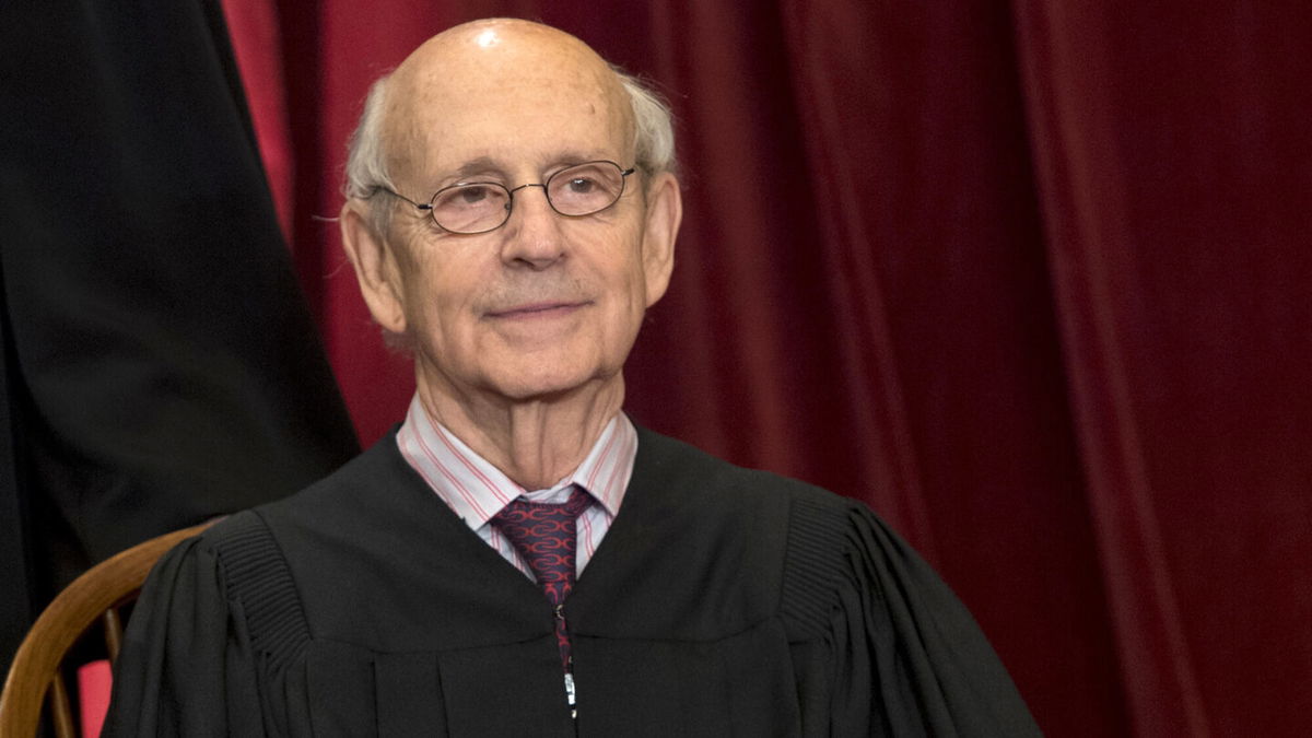 <i>Saul Loeb/AFP/Getty Images</i><br/>Justice Stephen Breyer's latest signal