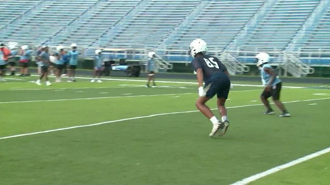 <i>KMOV</i><br/>Illinois high schools resumed athletic practices Monday after several schools had to do a shortened or delayed season last year due to COVID-19.