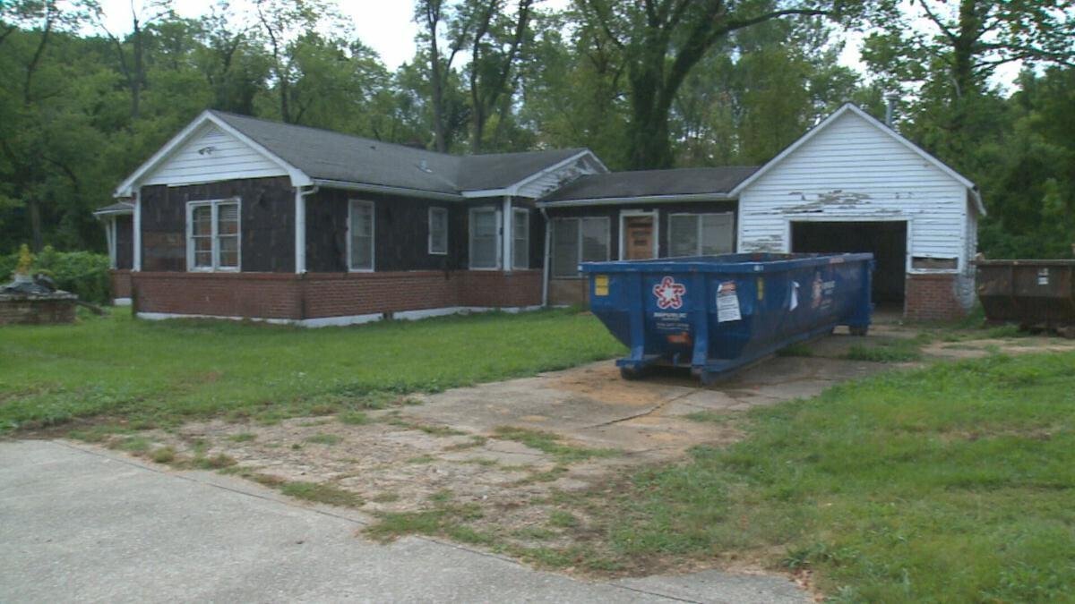 <i>KMOV</i><br/>The only surviving log African American school in St. Louis County is being moved to Faust Historic Village.