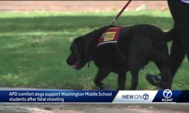 Students at Washington Middle School were welcomed back to school with comfort dogs.