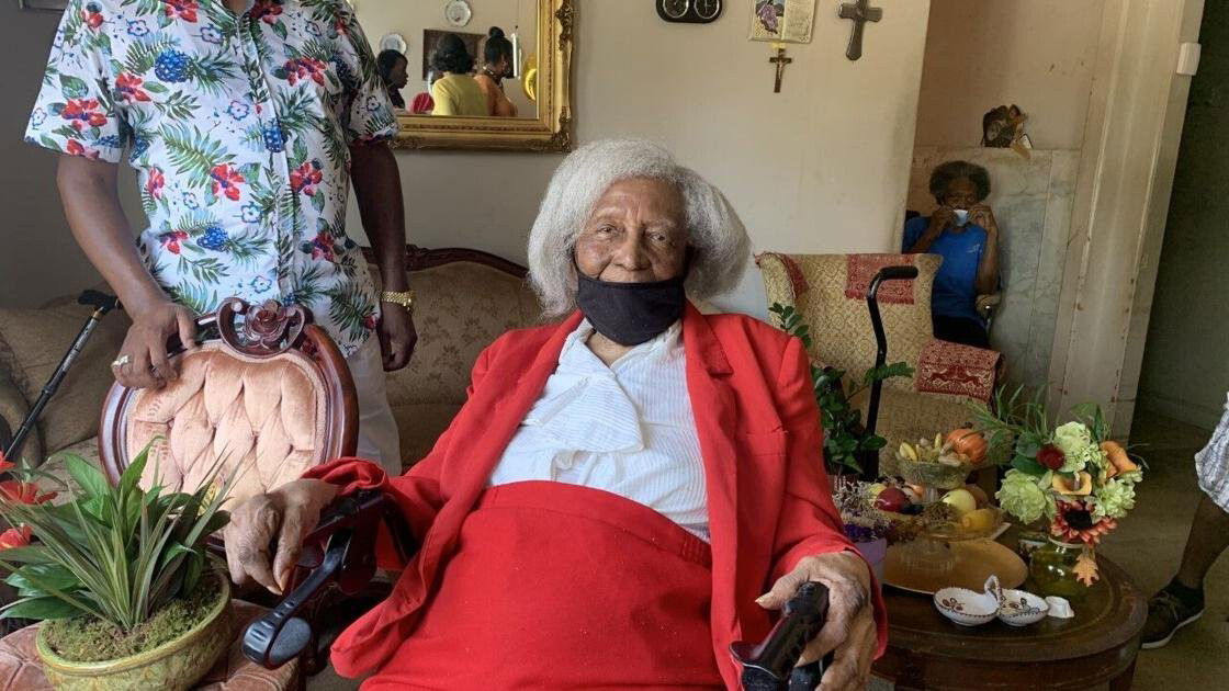 <i>KTBS</i><br/>Geneva Moore turned 106 and she celebrated in several ways thanks to her community.