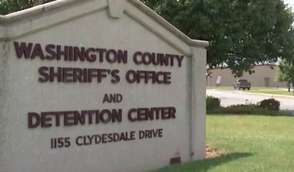 <i>KHBS</i><br/>Inmates who test positive for COVID-19 at the Washington County Detention Center are being offered ivermectin