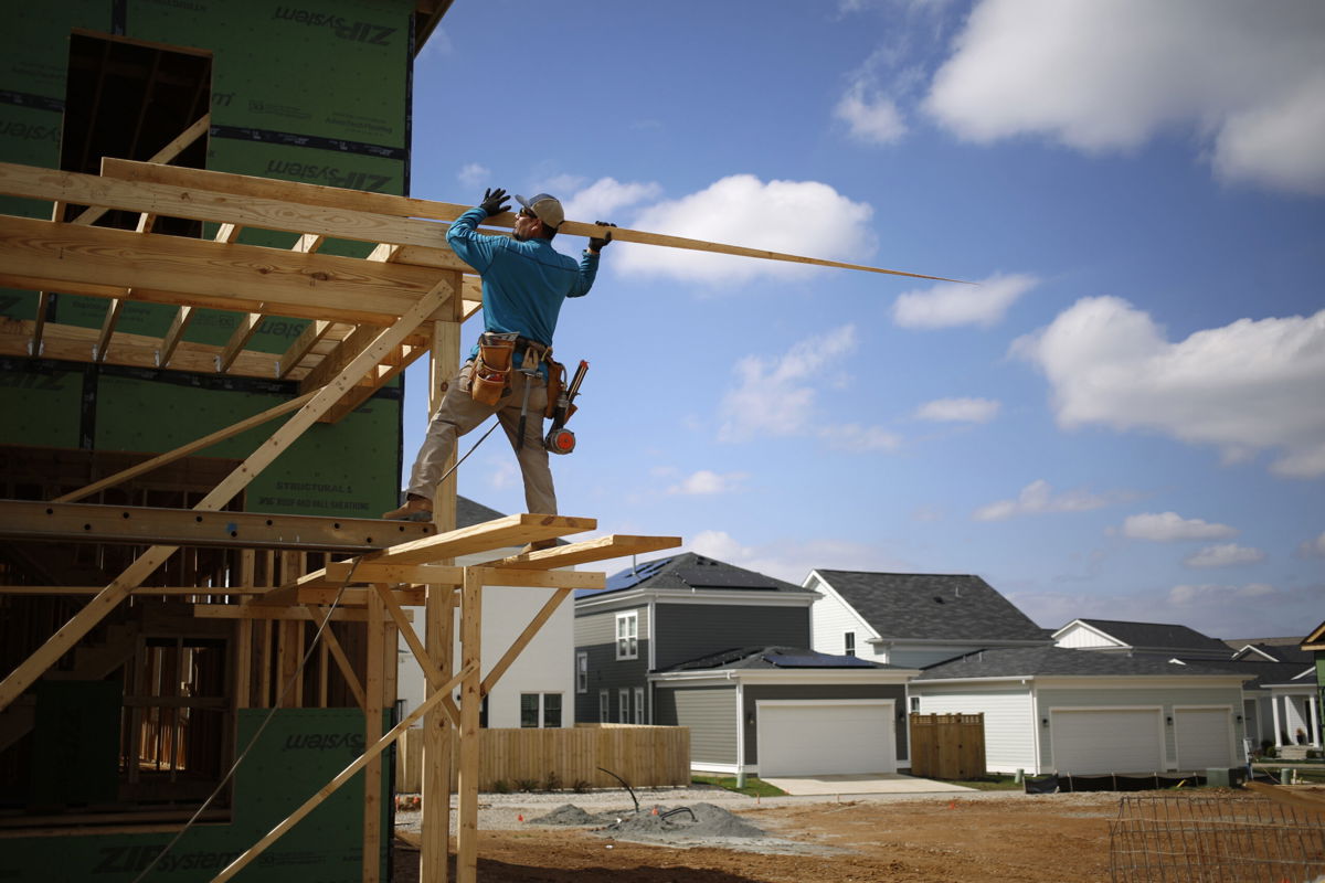 <i>Luke Sharrett/Bloomberg/Getty Images</i><br/>The housing boom could be losing steam. A contractor here works in a subdivision in Louisville