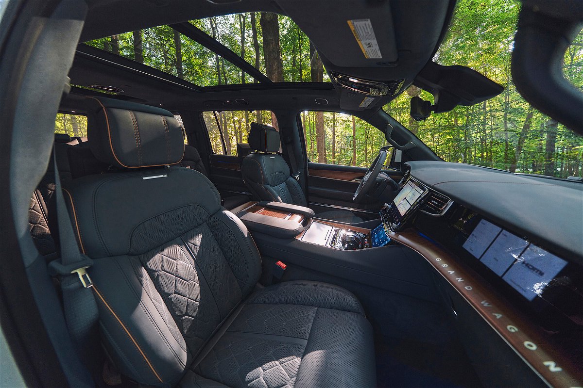 <i>Stellantis</i><br/>The Jeep Grand Wagoneer has a surprising level of technology throughout.