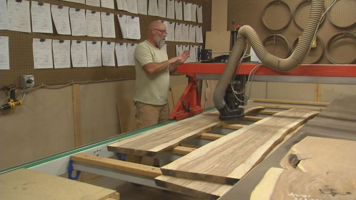 <i>KPHO</i><br/>Todd Langford transforms trees uprooted or knocked over during storms into custom tables