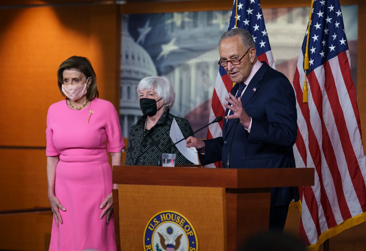 <i>J. Scott Applewhite/AP</i><br/>Lawmakers are racing the clock to avert a government shutdown ahead of a midnight deadline. Nancy Pelosi