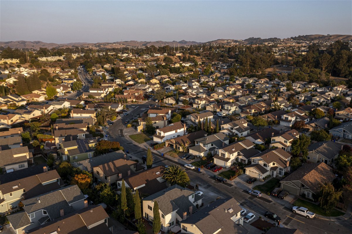 <i>David Paul Morris/Bloomberg/Getty Images</i><br/>According to the National Association of Realtors