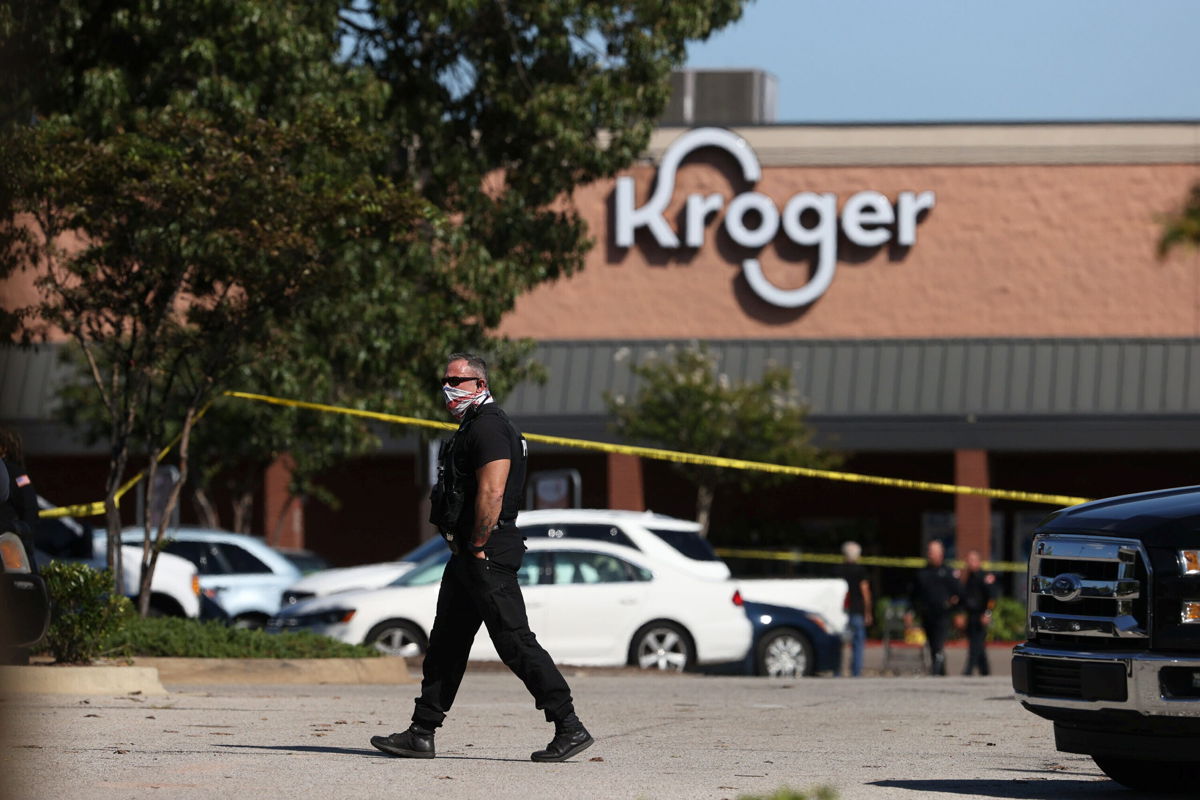 <i>Joe Rondone/The Commercial Appeal/USA Today/Reuters</i><br/>Emergency personnel respond to a shooting at a Kroger supermarket in suburban Memphis