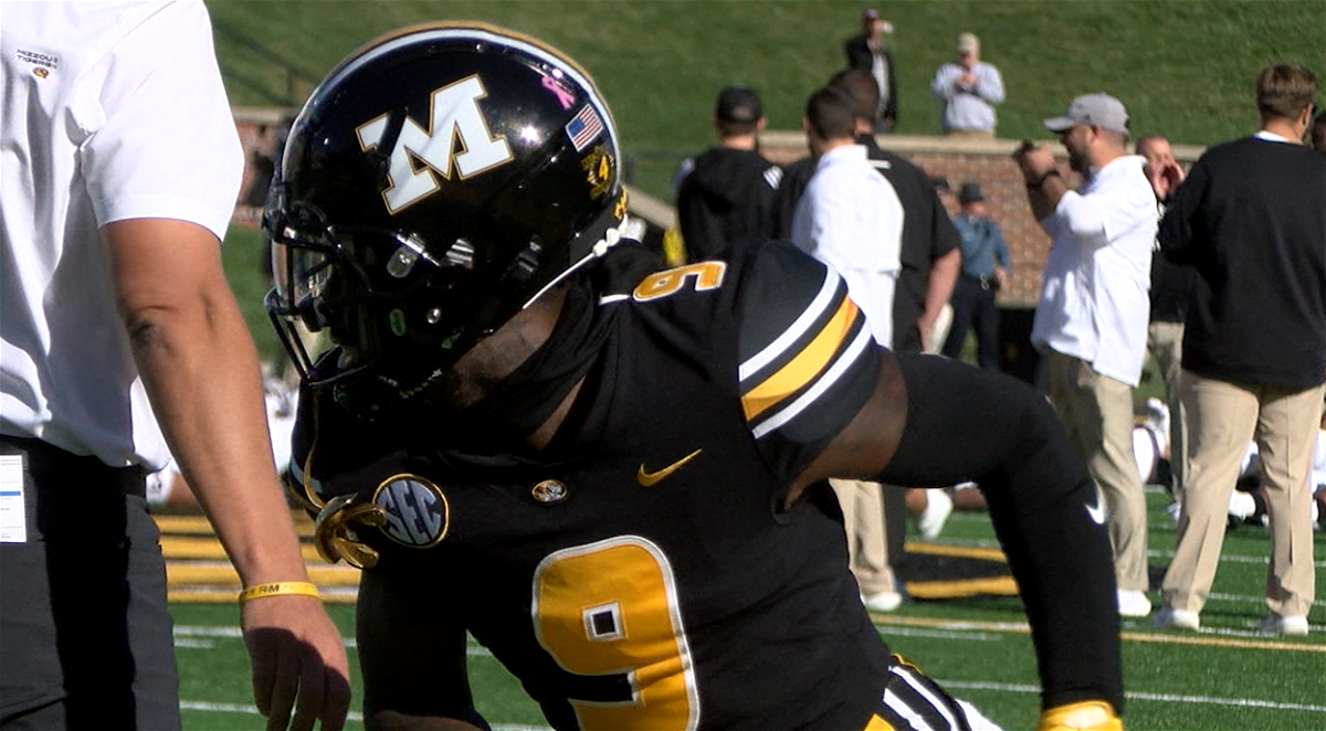 Former MU wide receiver Ja'Mori Maclin warmed up before Mizzou's matchup with Texas A&M on Oct. 16, 2021. 