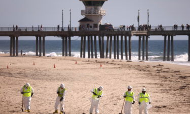 Huntington Beach will reopen its shoreline this morning after water testing results came back with non-detectable amounts of oil associated toxins in ocean water