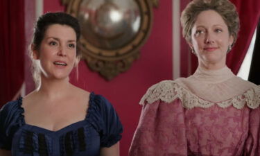 Melanie Lynskey and Judy Greer star in "Lady of the Manor."