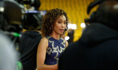 ESPN "SportsCenter" anchor Sage Steele has apologized after making controversial statements about vaccine mandates
