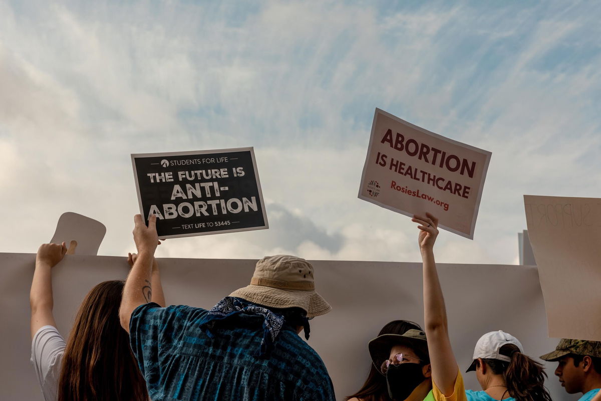 <i>Sarah Karlan/Bloomberg/Getty Images</i><br/>Texas' six-week abortion ban is likely to stay in force at least for a few more days