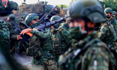 Taiwanese soldiers prepare grenade launchers