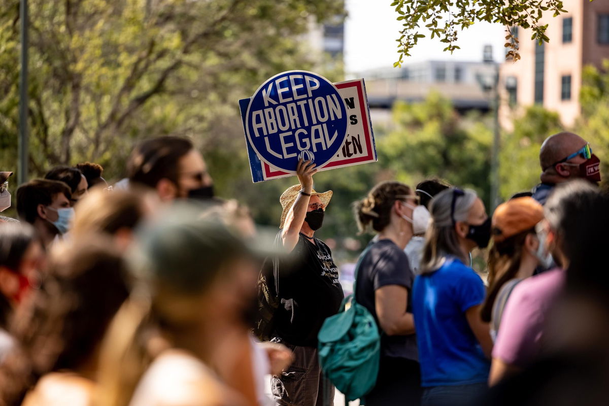 <i>Jordan Vonderhaar/Getty Images</i><br/>The 5th US Circuit Court of Appeals said Thursday that it will allow Texas' six-week abortion ban to stay in force while it considers an appeal of a judge's order blocking the new law.