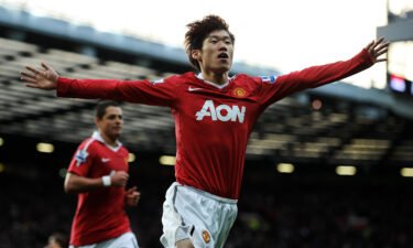 Former Manchester United player Park Ji-sung has asked fans to stop singing a famous chant about him which makes reference to Koreans eating dog meat. Ji-sung played seven seasons at Manchester United.