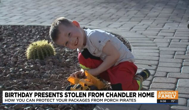 <i>KPHO KTVK</i><br/>Lindsey Dixon's son plays at their Chandler