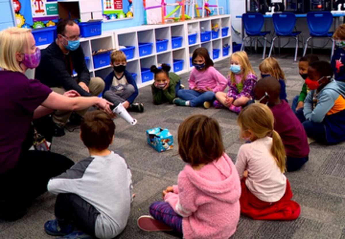 <i>WLOS</i><br/>Teachers and students at Hall Fletcher Elementary School in Asheville