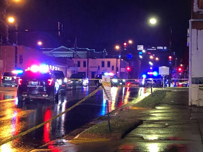 One killed, five injured, in downtown shooting