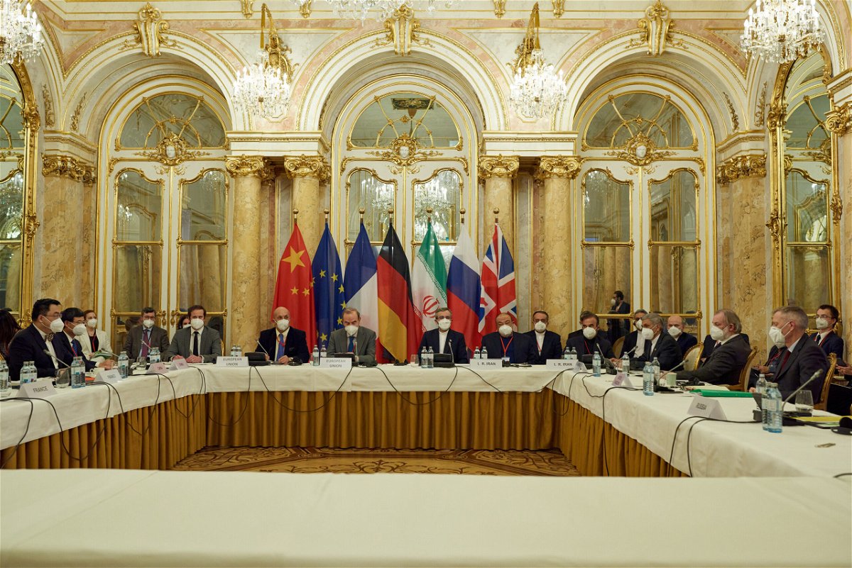 <i>EU Delegation in Vienna/Reuters</i><br/>Deputy Secretary General of the European External Action Service Enrique Mora and Iran's chief nuclear negotiator
