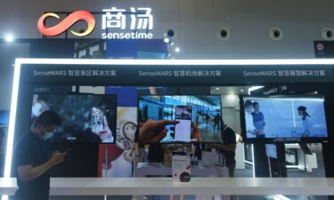 SenseTime is postponing its big stock market debut after once again getting caught up in tensions between the United States and China