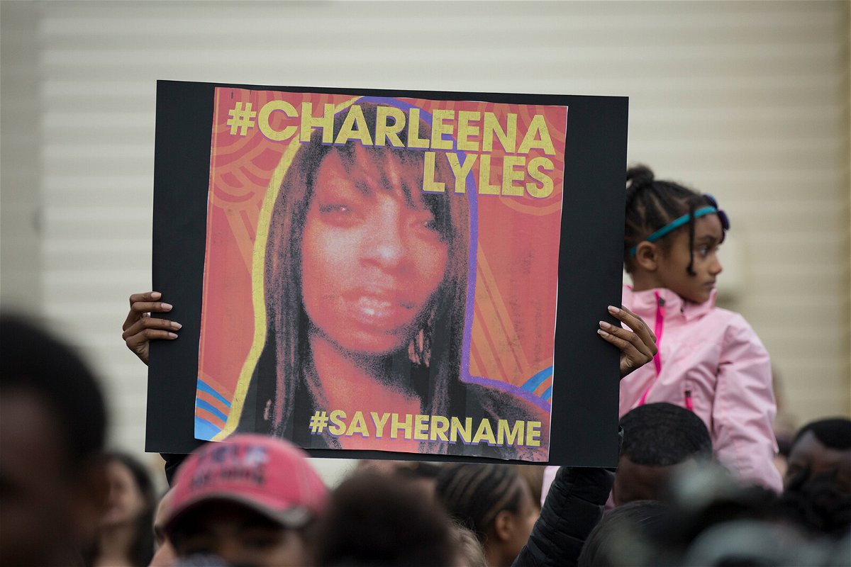 <i>David Ryder/Getty Images</i><br/>Seattle has reached a $3.5 million settlement in the fatal police shooting of Charleena Lyles. This image shows a rally in honor of Lyles on June 20