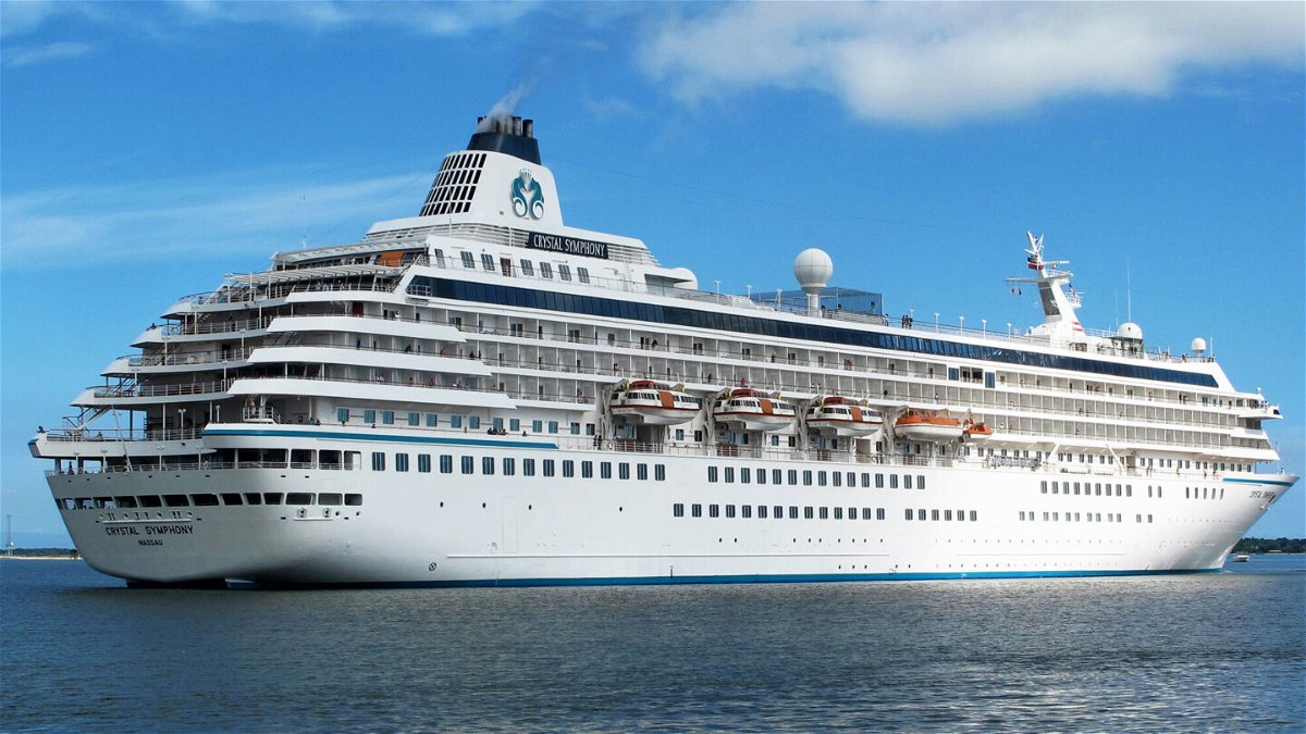 <i>Bruce Smith/AP</i><br/>A cruise ship heading to Miami changed course to the Bahamas Saturday after a US judge issued an arrest warrant for the ship due to unpaid fuel bills.