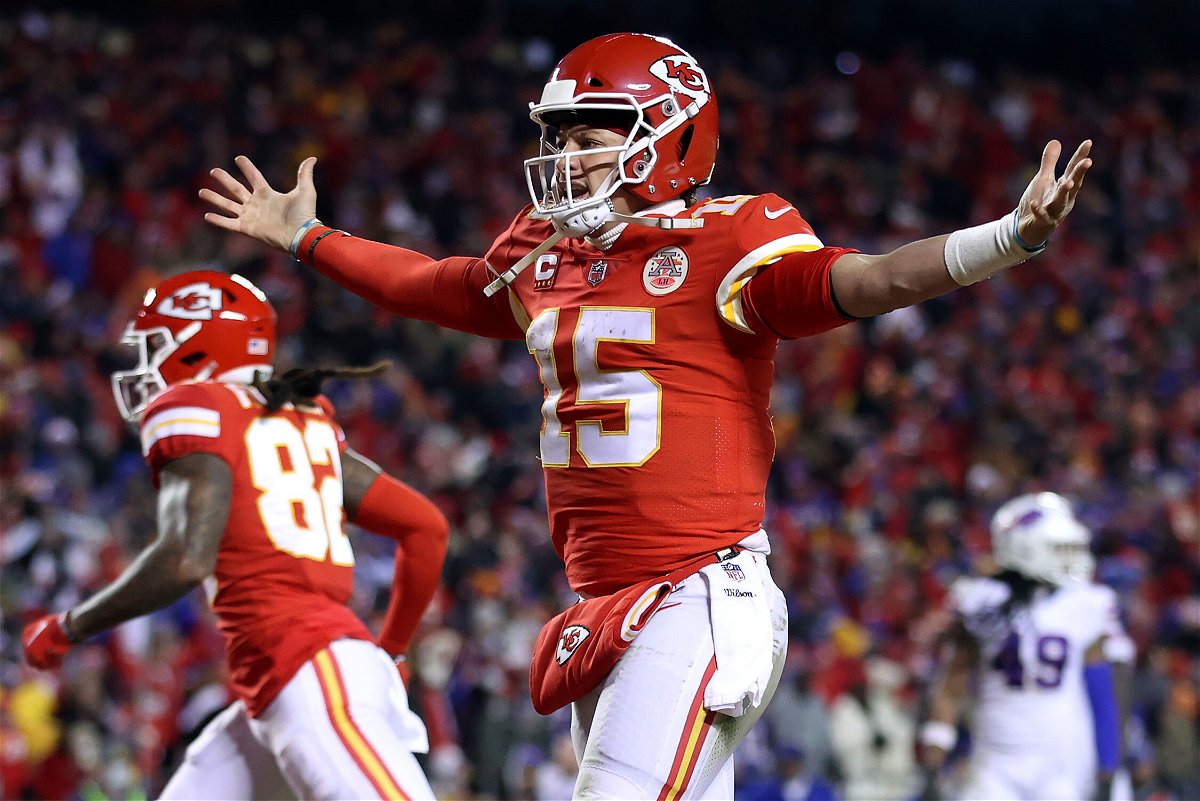 <i>Jamie Squire/Getty Images</i><br/>Patrick Mahomes celebrates a touchdown scored by Tyreek Hill against the Buffalo Bills.