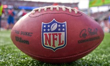 The National Football League issued a memo Friday advising the remaining eight teams left in the playoffs that unvaccinated players no longer need daily Covid-19 tests.