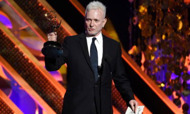 Anthony Geary accepts the award for outstanding lead actor in a drama series for "General Hospital