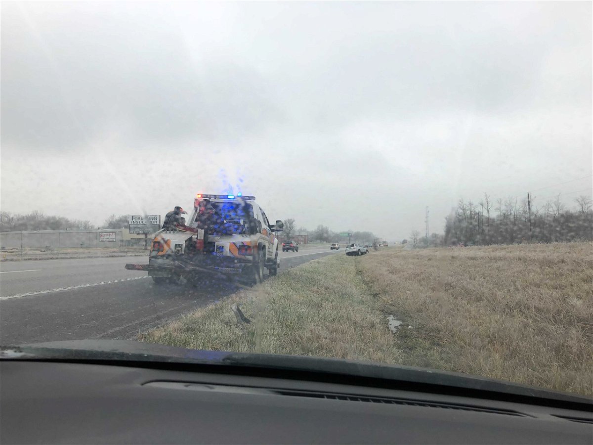 Boone County Joint Communications is reporting several vehicles have slid off the road at mile marker 133 on Interstate 70 westbound near Route Z.