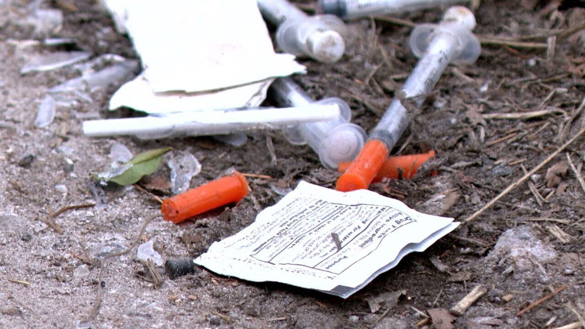 <i>WLOS</i><br/>Parents shocked after daughter finds used syringes at Asheville