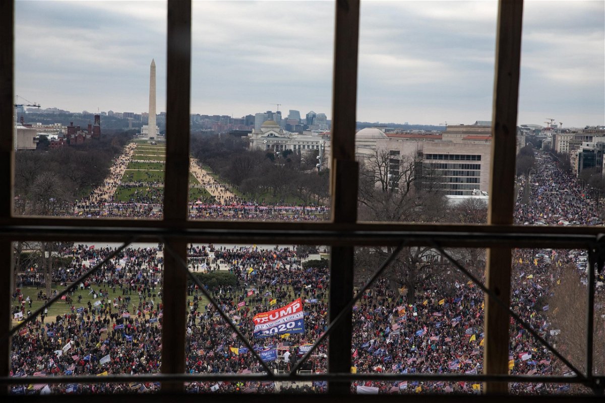 <i>Cheriss May/Getty Images</i><br/>Outside the US Capitol on January 6