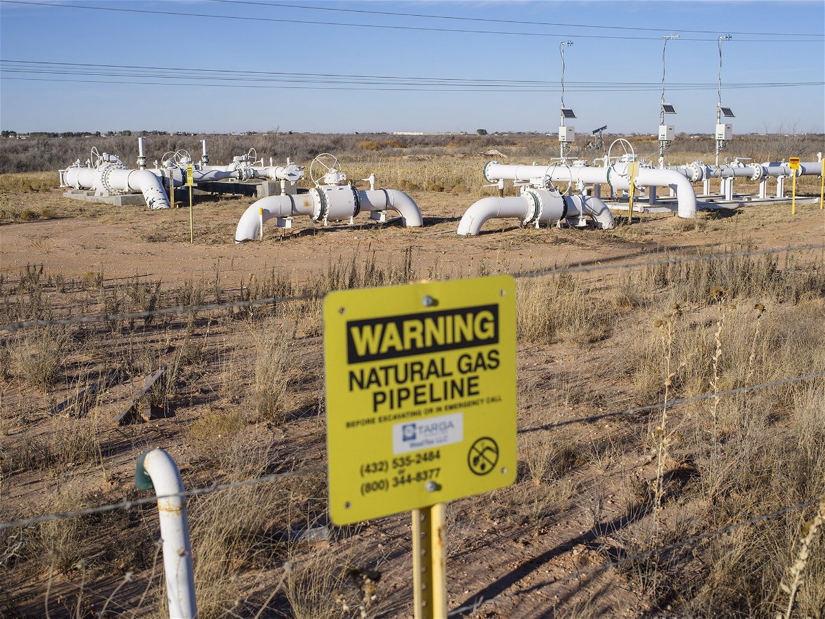 <i>Matthew Busch/Bloomberg/Getty Images</i><br/>Democrats call for the Biden administration to limit US natural gas exports. Pictured is a natural gas pipeline near Midland