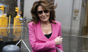 Former Alaska Gov. Sarah Palin leaves Federal court