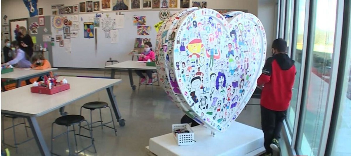 <i>KMBC</i><br/>More than 150 works of art make up the Parade of Hearts