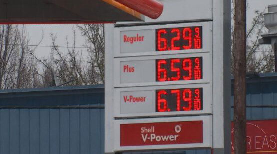 <i>KPTV</i><br/>Some stations like this Shell station is selling one gallon of regular will cost you $6.29.