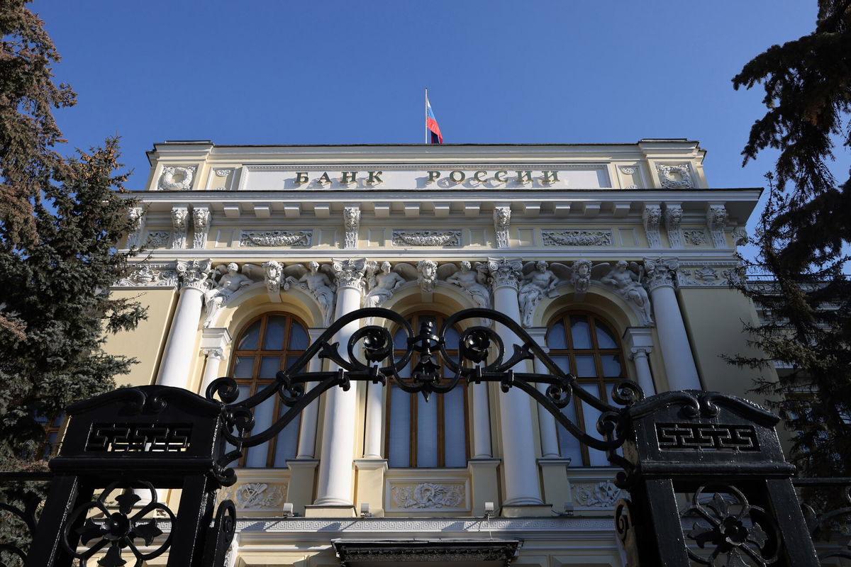 <i>Andrey Rudakov/Bloomberg/Getty Images</i><br/>Russia debt default looms. Pictured is the headquarters of Bank Rossii