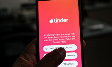 Tinder wants to help people surface red flags about potential dates through quick and affordable criminal background checks.