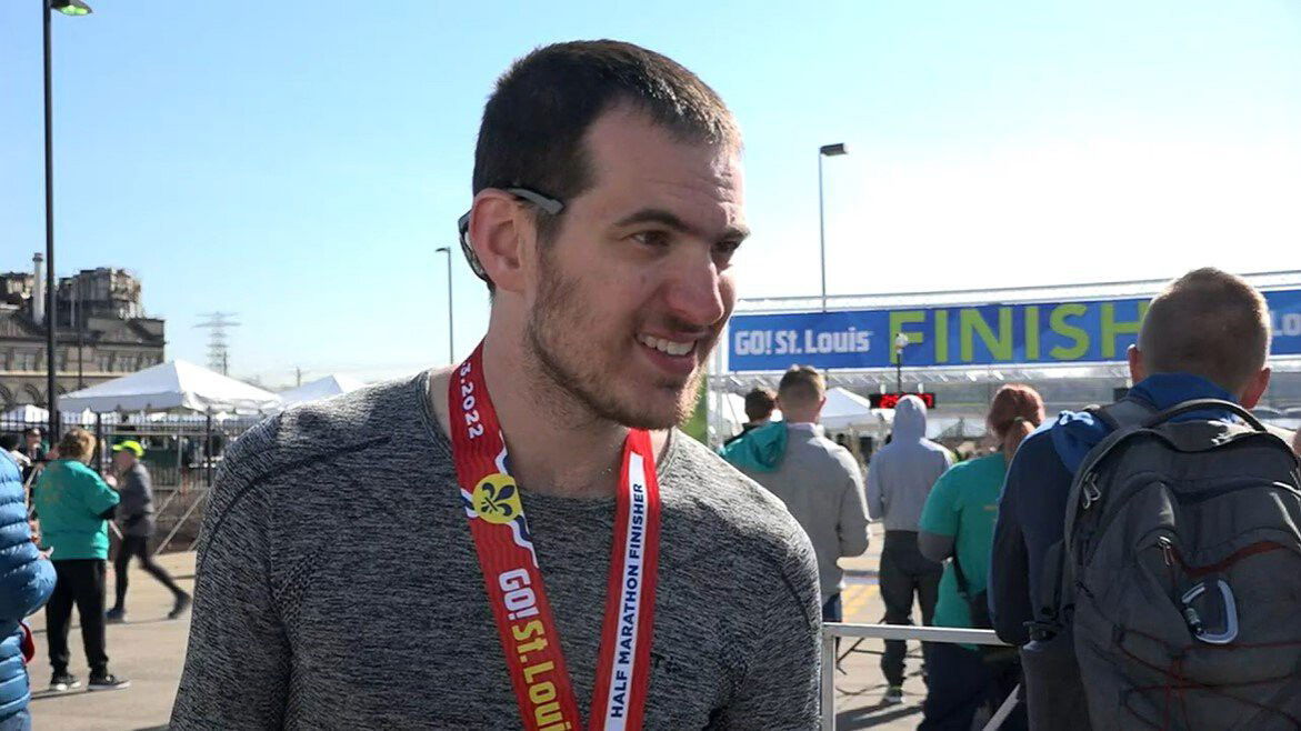 <i>KMOV</i><br/>St. Louis runner Jim Wahl completed his first marathon on April 3.