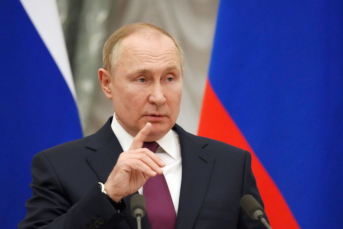 <i>Kay Nietfeld/picture alliance/Getty Images</i><br/>There is no evidence that Putin has made a decision to interfere in upcoming elections or that he has preferred candidates