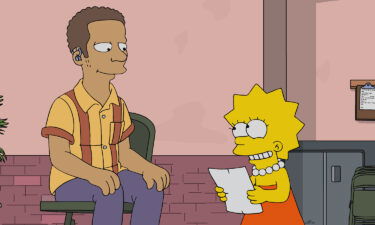 Lisa Simpson with deaf character Monk Murphy in the episode.