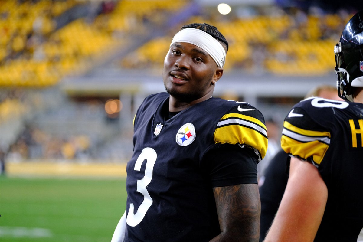 <i>Jason Pohuski/CSM/Shutterstock</i><br/>Dwayne Haskins is seen during a Pittsburgh Steelers preseason home game against Detroit in August. Haskins has died